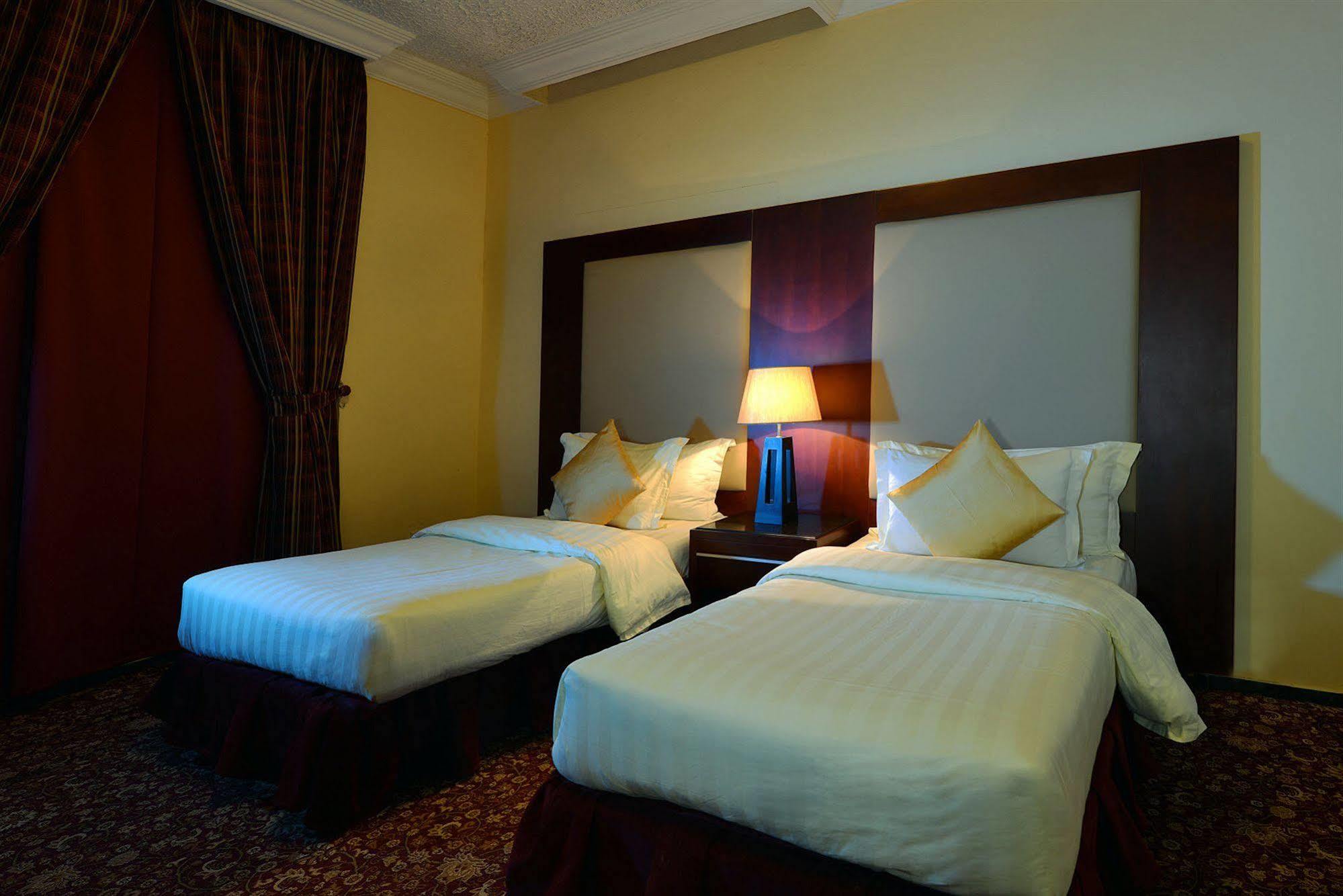 Boudl Palestine Aparthotel Jeddah Exterior photo
